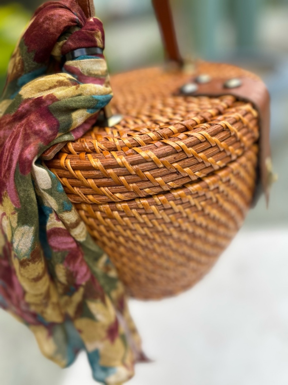 Patricia Nash Tan Woven wicker Leather with Suede style lining bag bucket purse - Picture 10 of 15